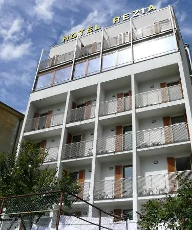 Rezia 2*