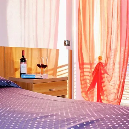 Hotel Rezia 2*