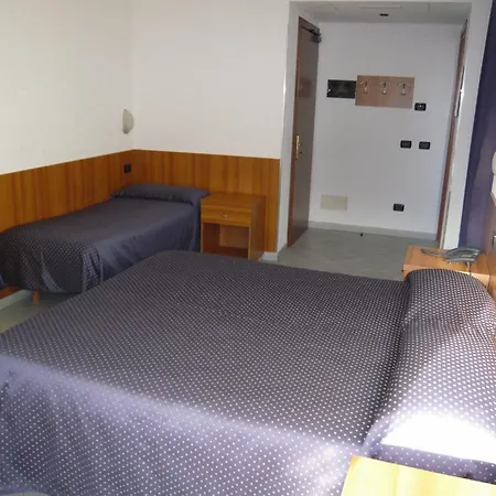 Hotel Rezia 2*